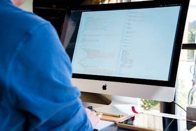 ¿Cómo puede una app web personalizada mejorar la eficiencia?