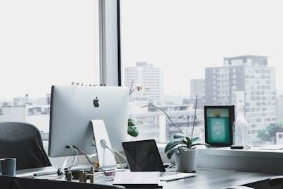 El equilibrio entre trabajo y vida personal es irrealista, según el presidente de Shopify.