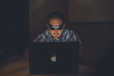 La guía para contratar un empleado digital de IA en Las Palmas