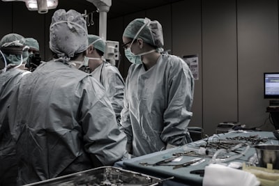 Automatización de tareas repetitivas en salud con software a medida