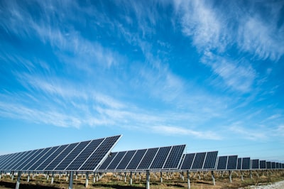 ILS y SA para programación multi-día de electrodomésticos solares