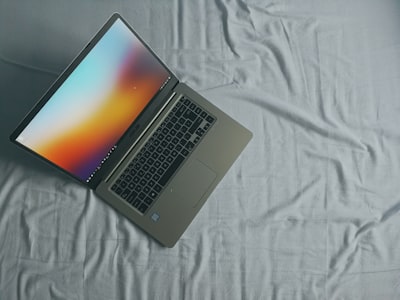 El CEO de Asus elogia al MacBook Neo