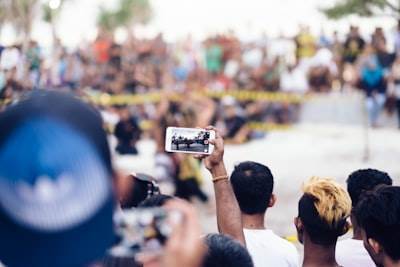 Cómo guardar y subir clips de carreras a YouTube
