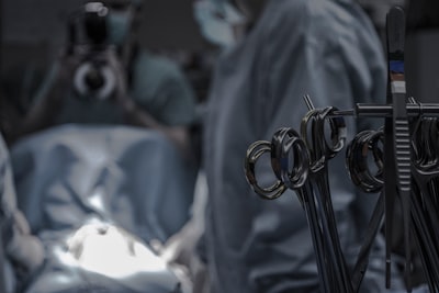 Nuevo método reduce alucinaciones en informes de TAVR a 8.1%