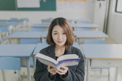 Earning Money Online: Opportunities for College Students and Internships