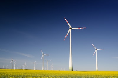 Cómo UniWind integra física y datos para pronósticos precisos