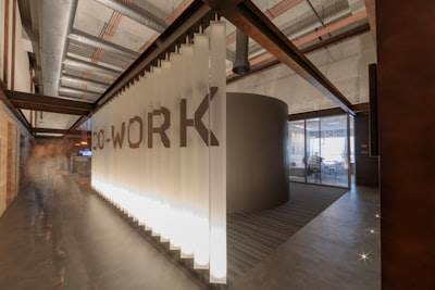 Workday presenta más de 120 modelos de IA para mejorar el análisis de contratos