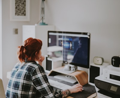 Ventajas del software sectorial para equipos remotos e híbridos