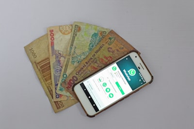 Opciones de financiamiento y pago escalonado para apps móviles