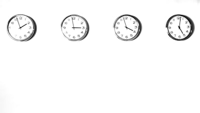 Aprendizaje de esparsificado para series temporales de alta dimensión