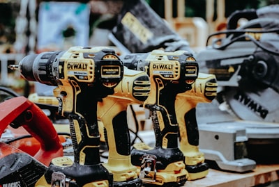 5 herramientas DeWALT desconocidas que te harán ganar horas