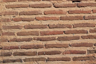Estructuras de Ladrillos Estables Sin Reversión