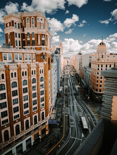 Guía para Contratar un Socio de Software Personalizado en Madrid