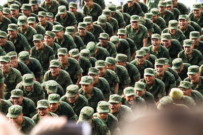 La importancia de supervisar la política de inteligencia artificial militar