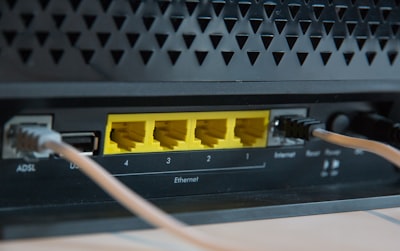 El segundo puerto Ethernet que ignoré y arregló mi red