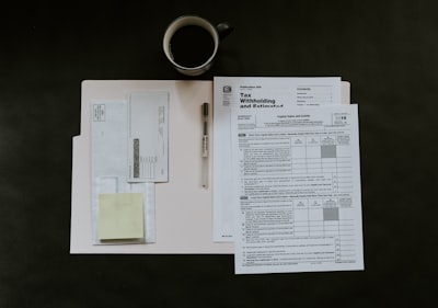 Guía para validar documentos con IA en Murcia