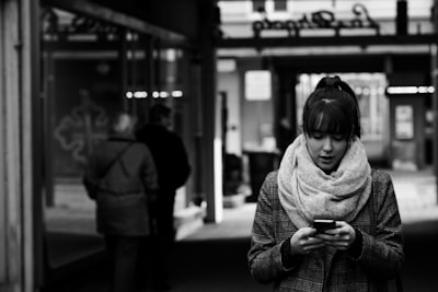 Interacciones sociales en mensajería online