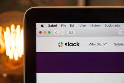 Slack Impulsa la Colaboración con CRM Conversacional AI