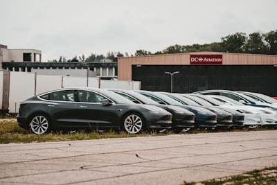Las ventas de Tesla se desploman en Europa en octubre