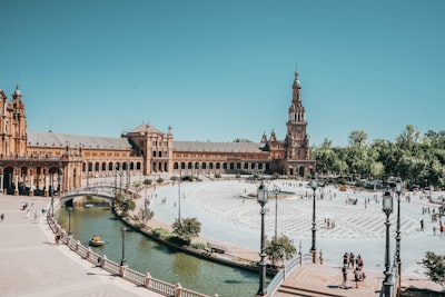 Integración de servicios personalizados en Sevilla