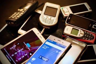 Las 3 mejores compañías de servicios telefónicos de IA en Zafra