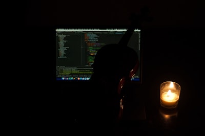 La carga liviana de codificar