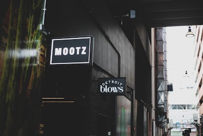 ¡Aprovecha al máximo tus ingresos con Monetzly!