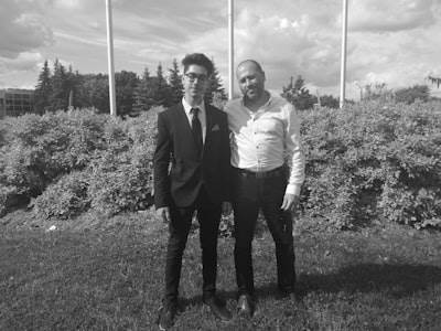 Colaborador oficial en consultoría de software con 15+ años de experiencia