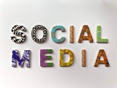 Intranet con red social y moderación para la sostenibilidad