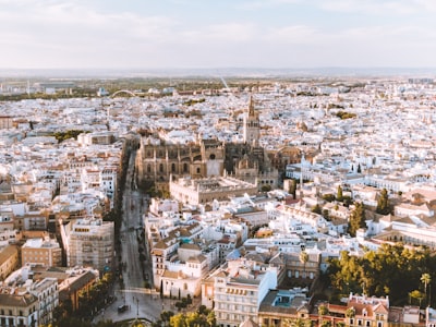 Top 100 empresas para anuncios automatizados en Sevilla