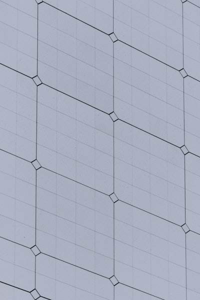 How to Build a Vector Without Stack Using MaybeUninit<T> for Better Performance