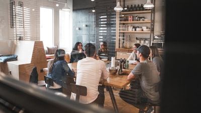 Guía completa de proveedores de intranet social en Valencia 2026