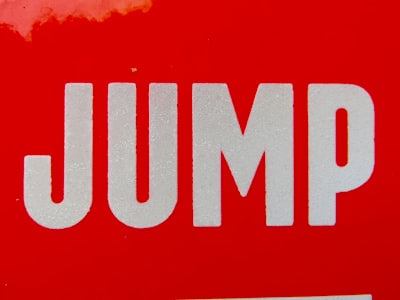 Incrusta predictores de machine learning en JuMP con MathOptAI.jl