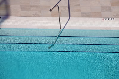 Agrega una corriente de natación a tu piscina de forma sencilla