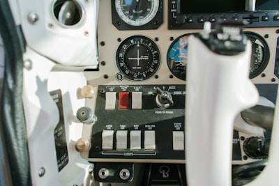 Un marco universal para grabadoras de vuelo de IA