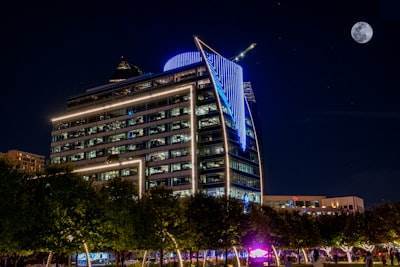 Líderes en cuidados de hospitales: TX Hospitales y Hospitales de Medicover