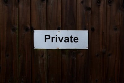 La pesadilla de privacidad en la regla de seguridad para niños de California