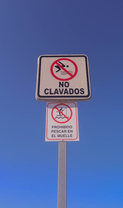 13 reglas de CLAUDE.md para que la IA no rompa tu middleware en Express.js