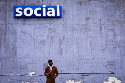 Brecha de seguridad en Moltbook expuso credenciales humanas