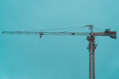 Ahorra €XK en costes de construcción con empresa de tiendas online en Madrid