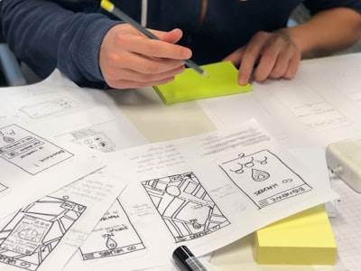 Cómo el análisis visual transforma la comprensión de la estructura en los diseños de los estudiantes