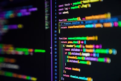¿Qué diferencia a la programación de las soluciones tradicionales?
