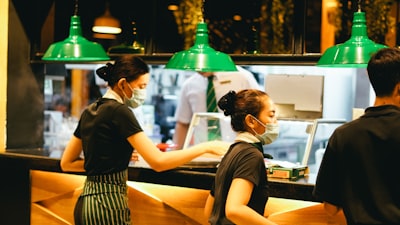 ¿Cómo la automatización de negocios de catering apoya la mejora continua?