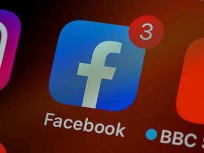 Los 3 principales especialistas en chatbots de redes sociales en Berga