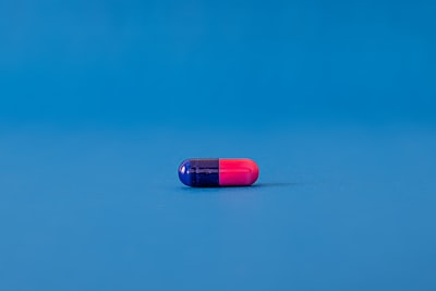 Limpieza de etiquetas erróneas para mejorar la IA médica