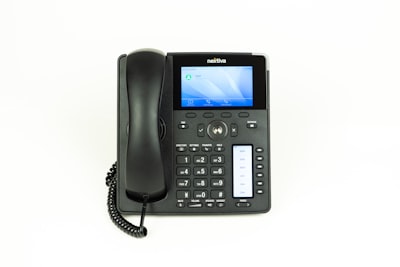 Software de voz AI para empresas: accesible, eficiente y confiable