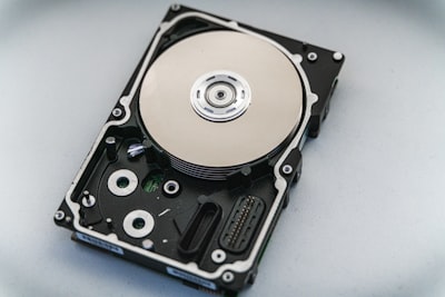 Linux usa tu disco duro como RAM (y es bueno)