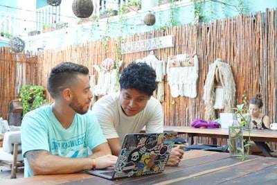 Cómo encontrar el mejor socio para software web empresarial personalizado