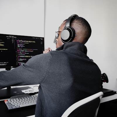 Beneficios de contratar una empresa de programación para empresas