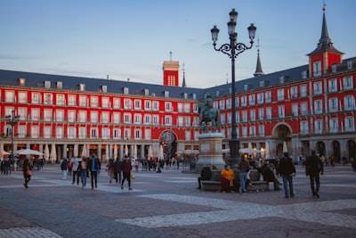 Costo de programación personalizada en Madrid: Precios reales de proyectos